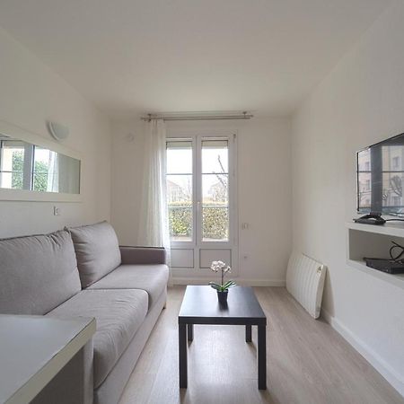 Studio Cosy 2 Min Gare - 10 Min Bussy-Saint-Georges Kültér fotó